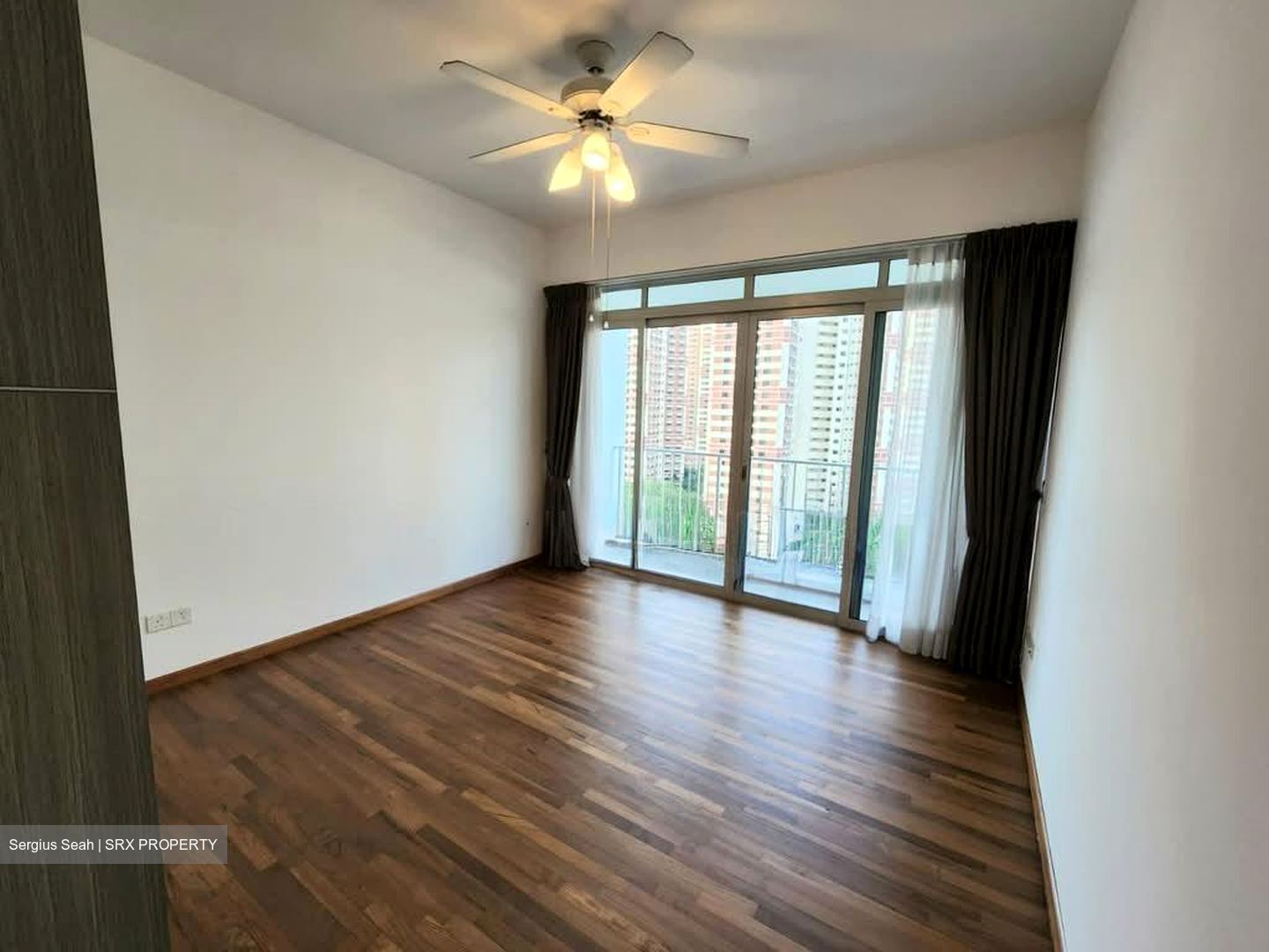 The Metropolitan Condominium (D3), Condominium #597793261